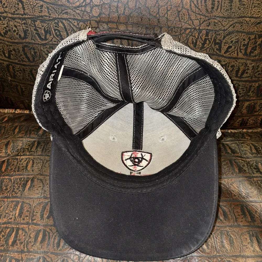 Ariat Hat Ball‎ Cap Mesh Adjustable Back Big Front Logo Gray Black